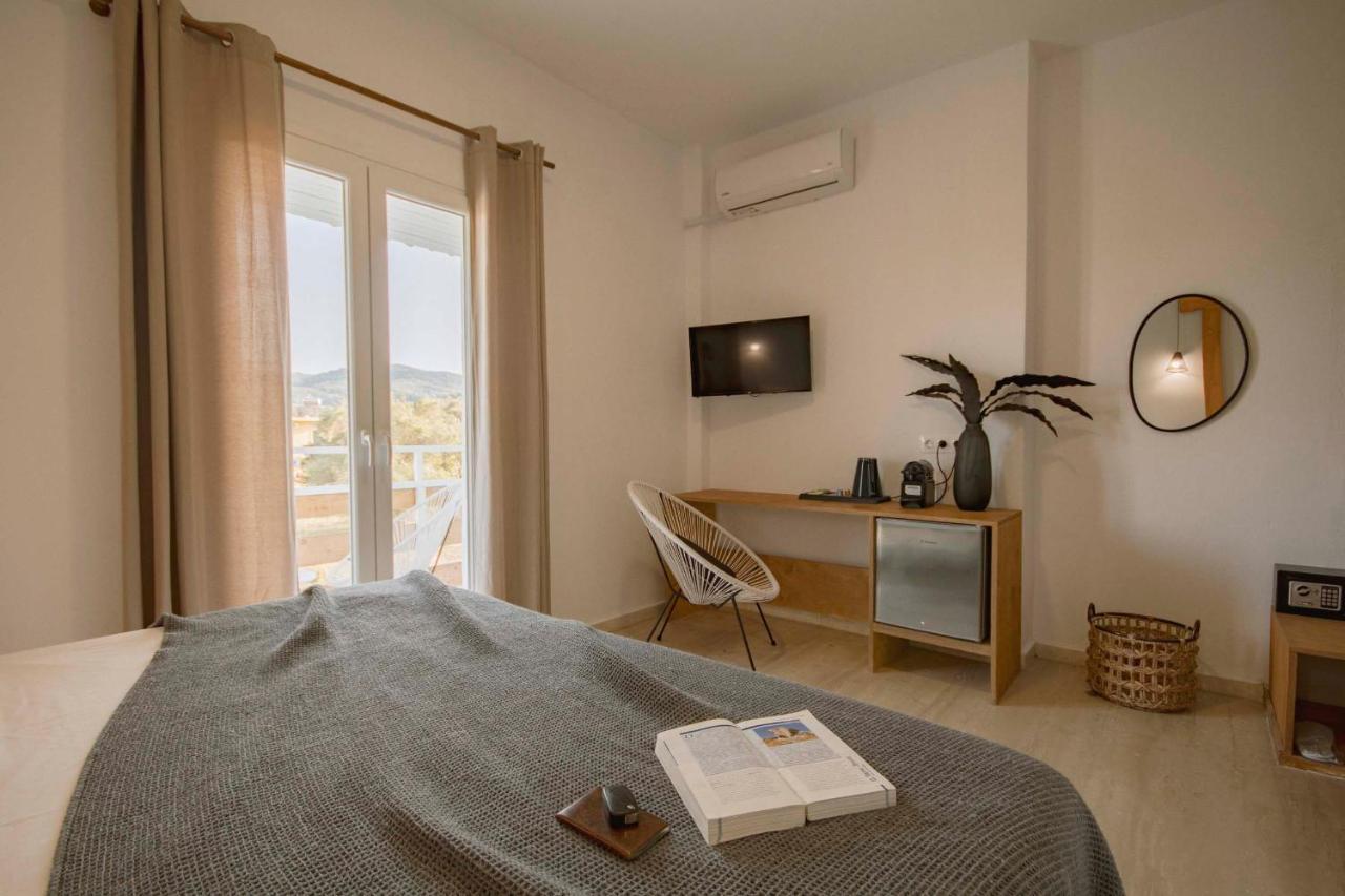 Olive Grove Suites Boutique Hotel โมไรตีกา ภายนอก รูปภาพ