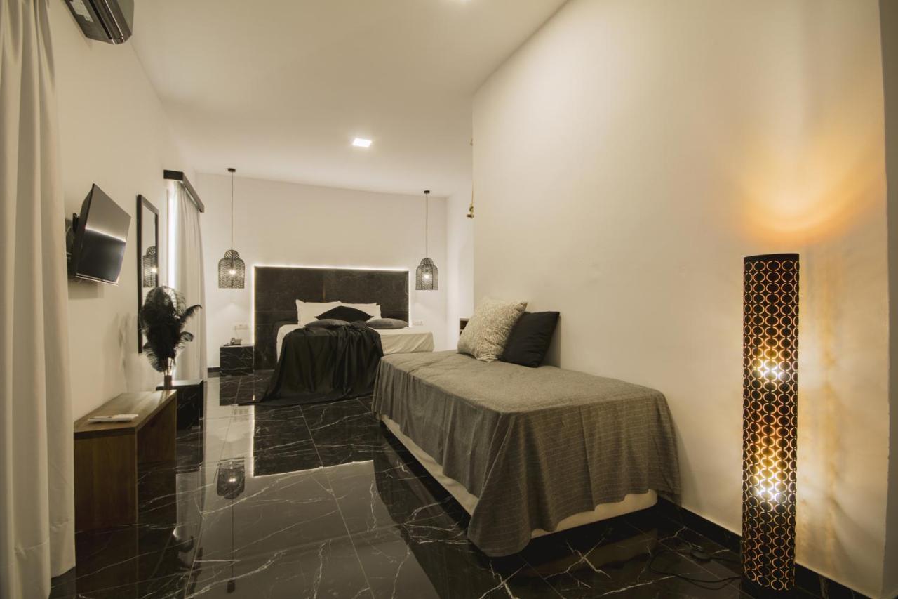 Olive Grove Suites Boutique Hotel โมไรตีกา ภายนอก รูปภาพ