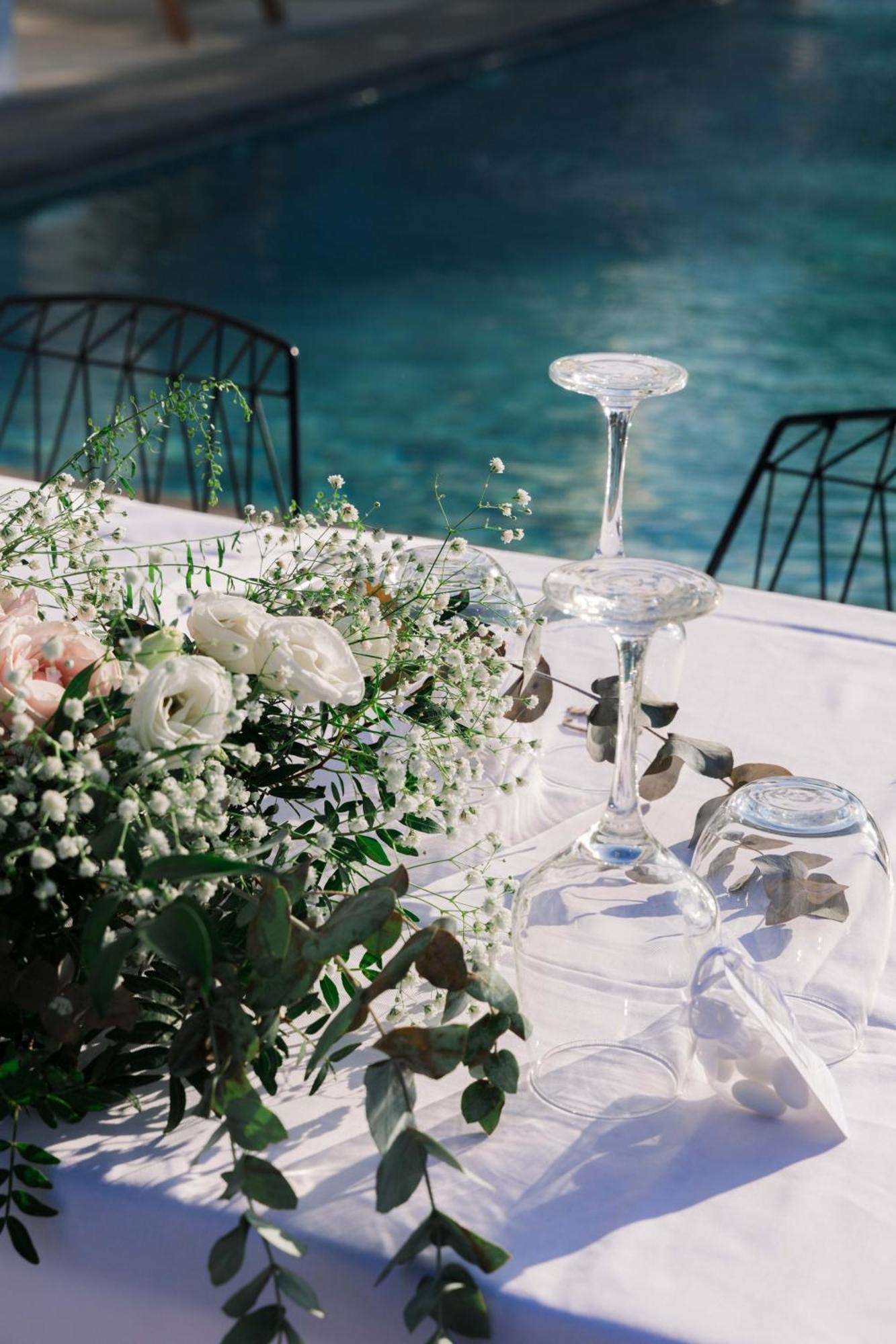 Olive Grove Suites Boutique Hotel โมไรตีกา ภายนอก รูปภาพ