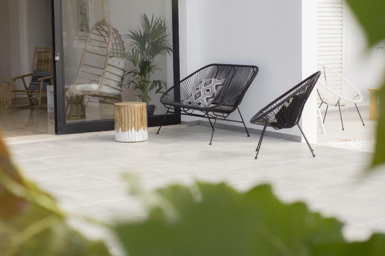 Olive Grove Suites Boutique Hotel โมไรตีกา ภายนอก รูปภาพ